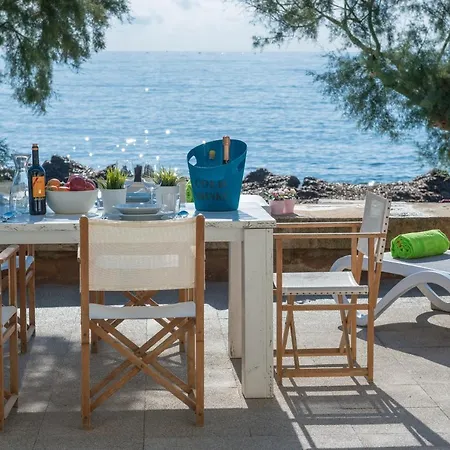 Holiday home Port Nou Ca Na Cati